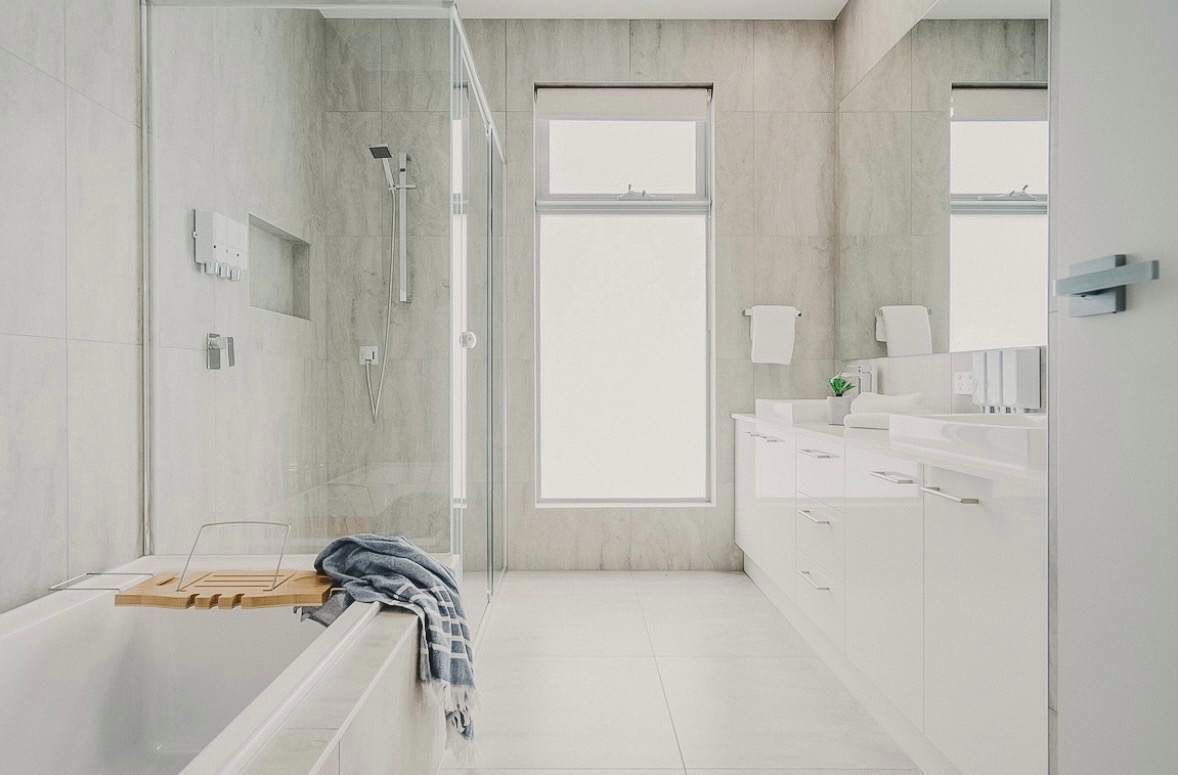 Shower, hair dryer, towels, shampoo