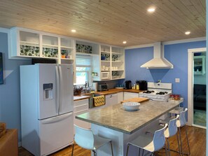 Private kitchen - Crabapple Cottage (Essex)