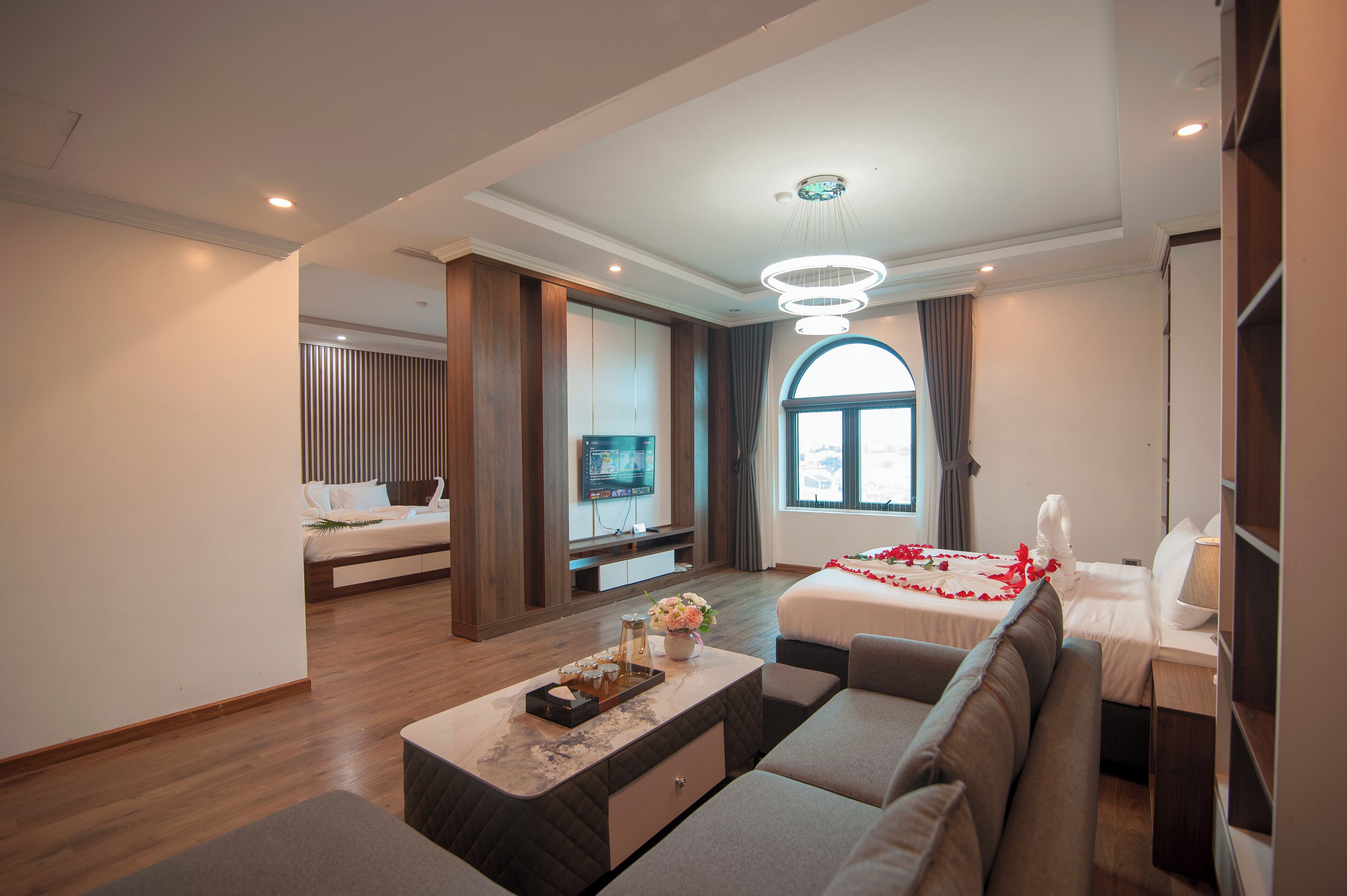 Executive studio suite | Een bureau, een laptopwerkplek, gratis wifi, beddengoed