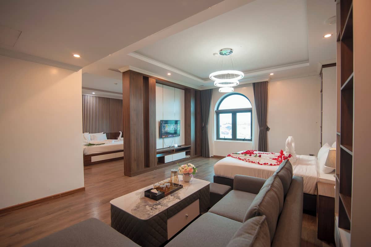 Executive studio suite | Een bureau, een laptopwerkplek, gratis wifi, beddengoed