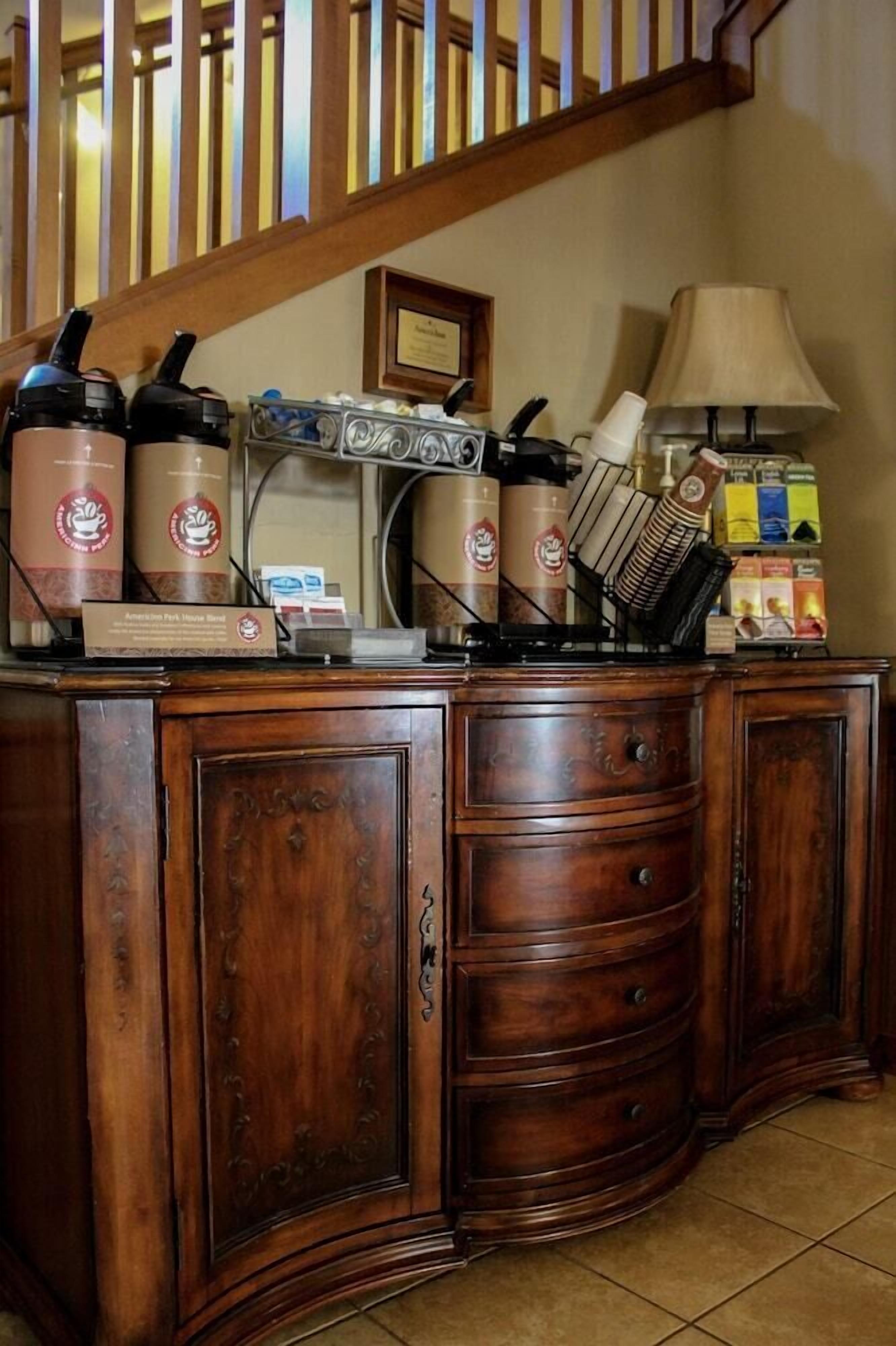 المنشأة من الداخل