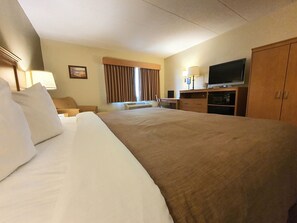 Room - Americinn by Wyndham Waconia (Waconia)