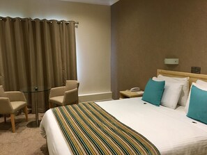 Room - Lodge Hotel (Coleraine)