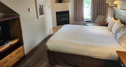 Waterton Lakes Resort