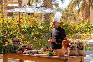 Outdoor dining - Sahara-tozeur Resort & Villas (Tozeur)