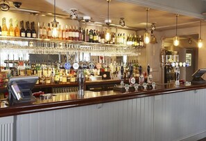 Bar (on property) - Cedars Lodge Inn (Barnstaple)