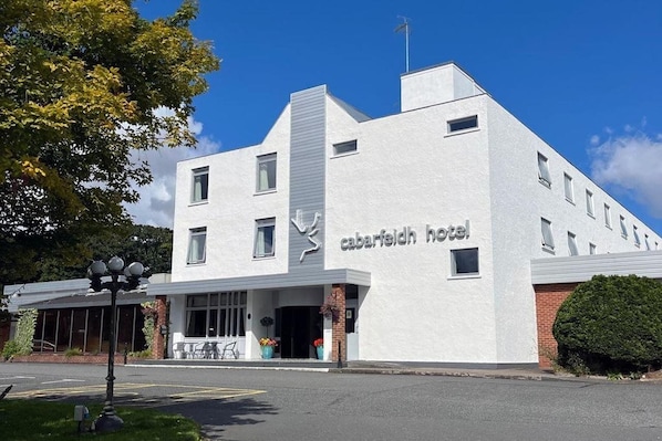 Exterior - Cabarfeidh Hotel (Stornoway)