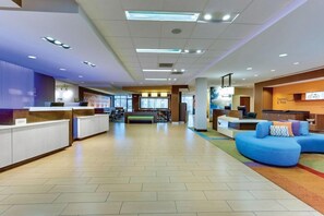 Lobby - Fairfield Inn & Suites by Marriott Dunn I-95 (Dunn)