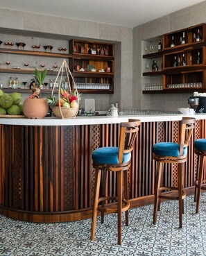 Bar (on property) - Alibu Resort (Nha Trang)