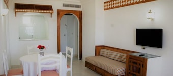 AIN Meriem Beach Holiday Village