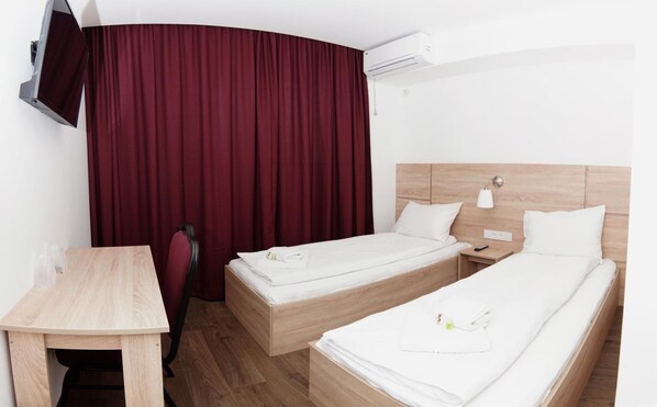 Room - Otopeni (Otopeni)