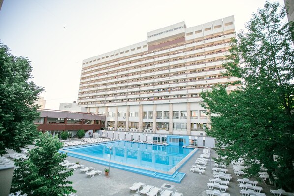 Pool - Hotel Mures (Sânmartin)