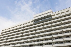 Exterior - Hotel Mures (Sânmartin)