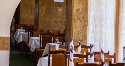 Hotel Mures