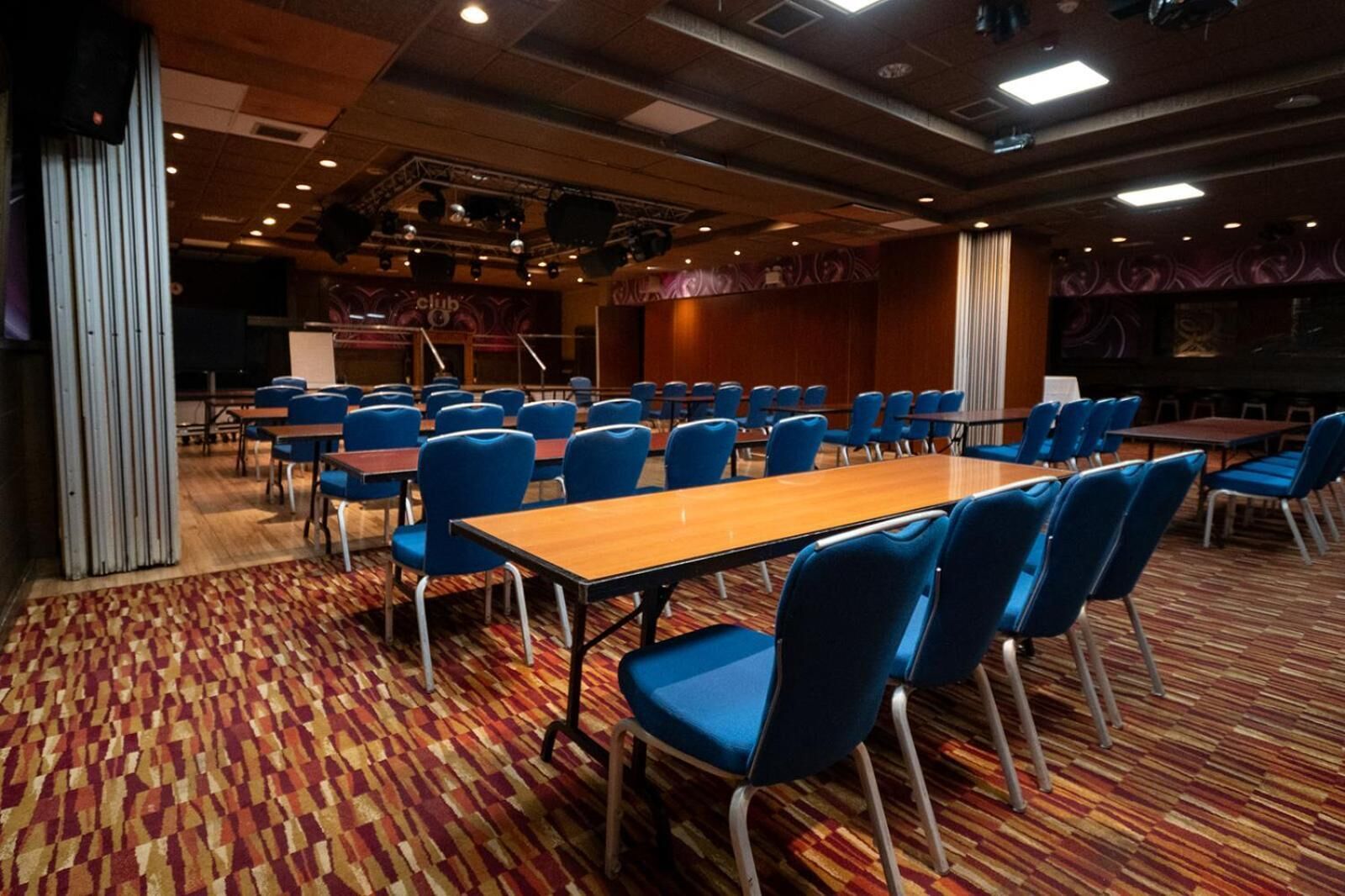 Meeting facility
