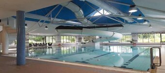 Lakeside Hotel And Leisure Centre