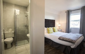 Bathroom - Maddens Bridge Bar And Restaurant (Bundoran)