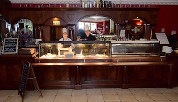 Bar (en la propiedad)