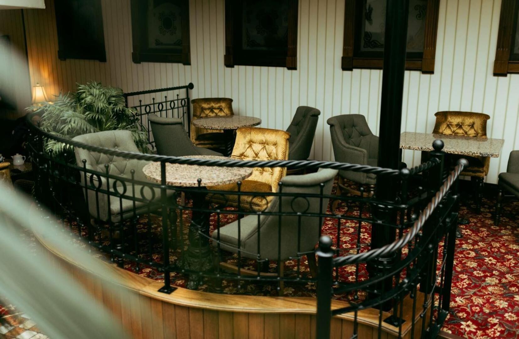 تناول الطعام بالخارج