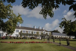 Exterior - Crover House Hotel & Golf Resort (Mount Nugent)