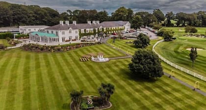 Crover House Hotel & Golf Resort