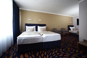 Room - Hotel Central (Plzen)