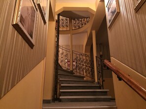 Interior - Chipilakoff (Burgas)