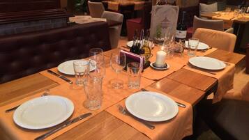 تناول الطعام