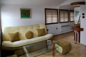 Living area - Gurko (Veliko Tarnovo)