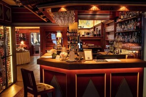 Bar (on property) - Tallbergsgarden (Tallberg)