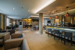 Bar (on property) - Hotel Mikolajki Resort By Desilva (Mikolajki)