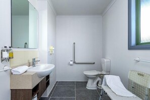 Bathroom - Lake Tekapo Scenic Resort (Lake Tekapo)