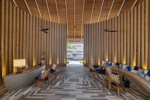 Lobby - Emerald Faarufushi Resort and Spa (Faarufushi)