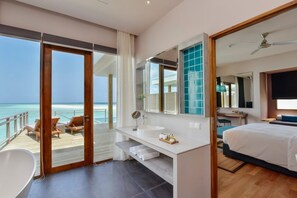 Room - Niva Dhigali Maldives (Dhigali)