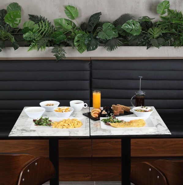 Dining - Athens 21 Hotel (Athens)