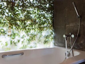 Bathroom - Tea Garden Resort (Sagalaherang)
