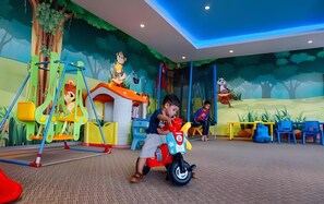 Children's area - Susan Spa & Resort (Bandungan)
