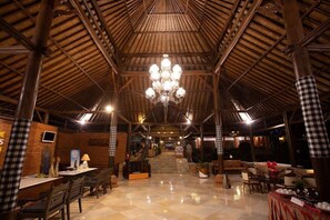 Dining - Royal Trawas Hotel & Cottages (Trawas)