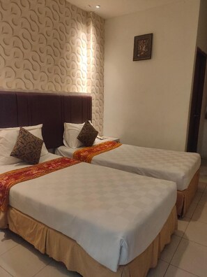 Room - Jelita Tanjung Hotel (Murungpudak)