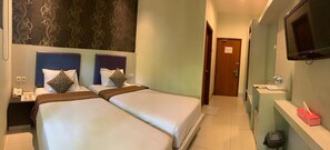 Room - Jelita Tanjung Hotel (Murungpudak)