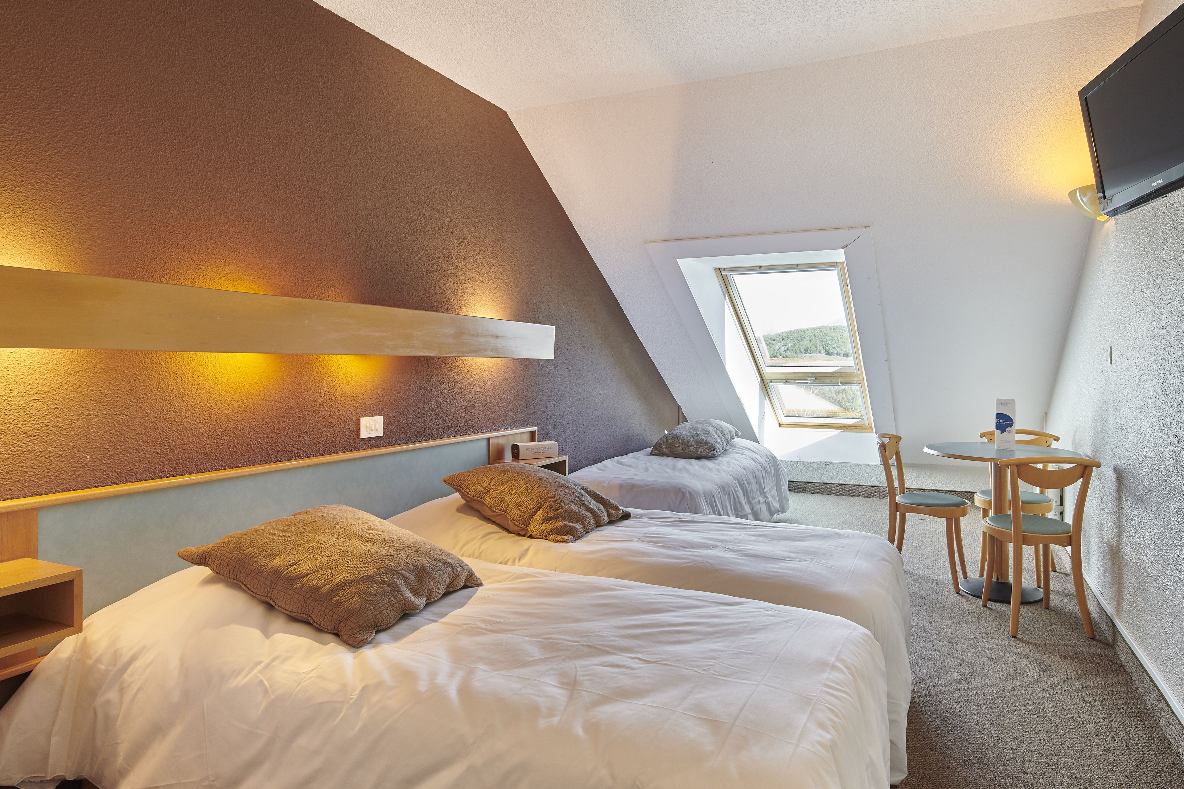 Kamar