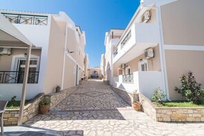 Exterior - Maistrali Hotel (Zakynthos)