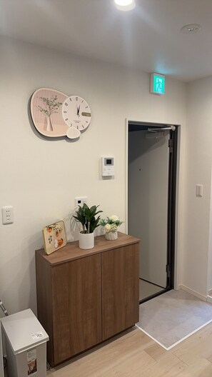 Interior - Minowa Station Hideaway - Breakfast + Free Coffee & Tea (台東区)
