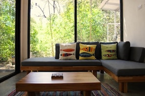 Living area - TURTLE HOUSE | JUNGLE RETREAT W/ POOL IN NOSARA (Nosara)