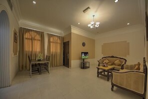 Living area - Royal Residence Resort (Umm al Quwain)