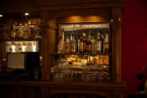 Bar (on property) - Station Hostel (Cologne)