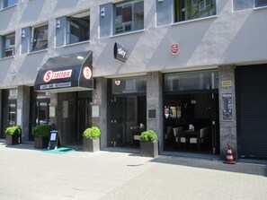 Exterior detail - Station Hostel (Cologne)