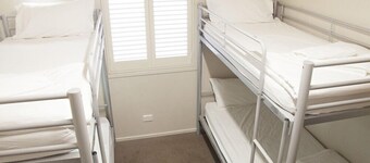 Nepean Shores Riverside Resort & Conference Centre