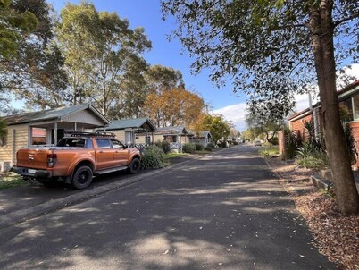 Nepean Shores Riverside Resort & Conference Centre