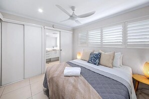Room - Chez Noosa Resort Motel (Sunshine Coast)